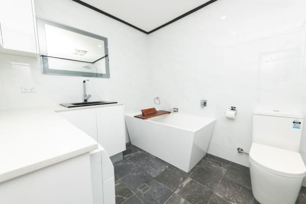 Gemas Street holsworthy full bathroom design